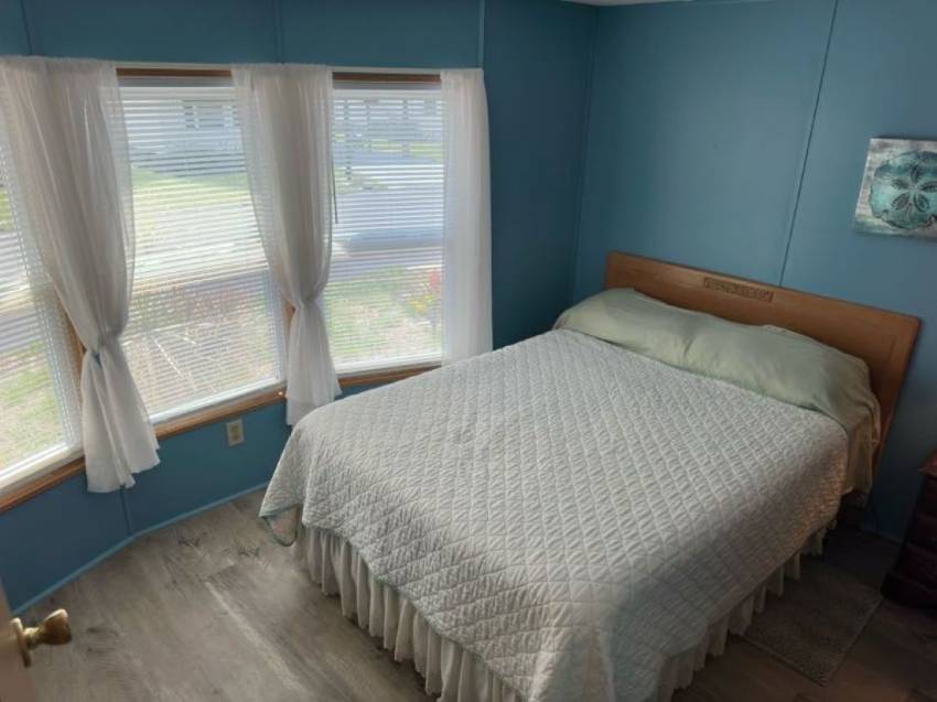 341 Sioux Drive a Winter Haven, FL Mobile or Manufactured Home for Sale